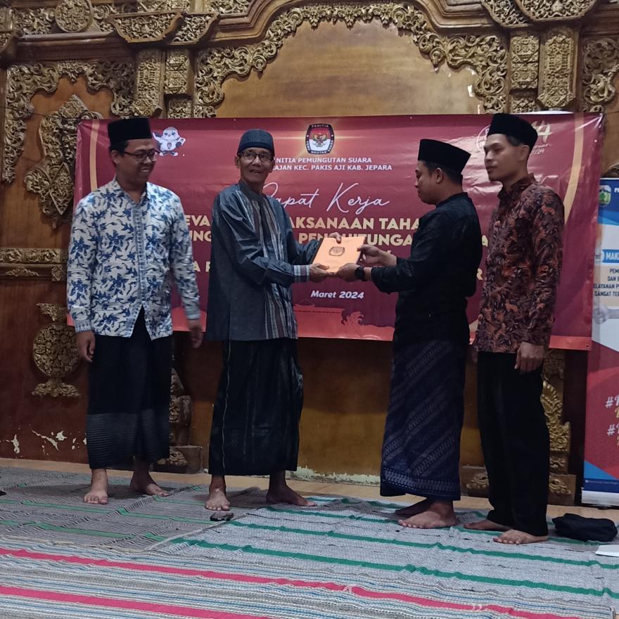 EVALUASI PELAKSANAAN TAHAPAN PEMUNGUTAN DAN PENGHITUNGAN SUARA  PEMILU TAHUN 2024 DESA PLAJAN